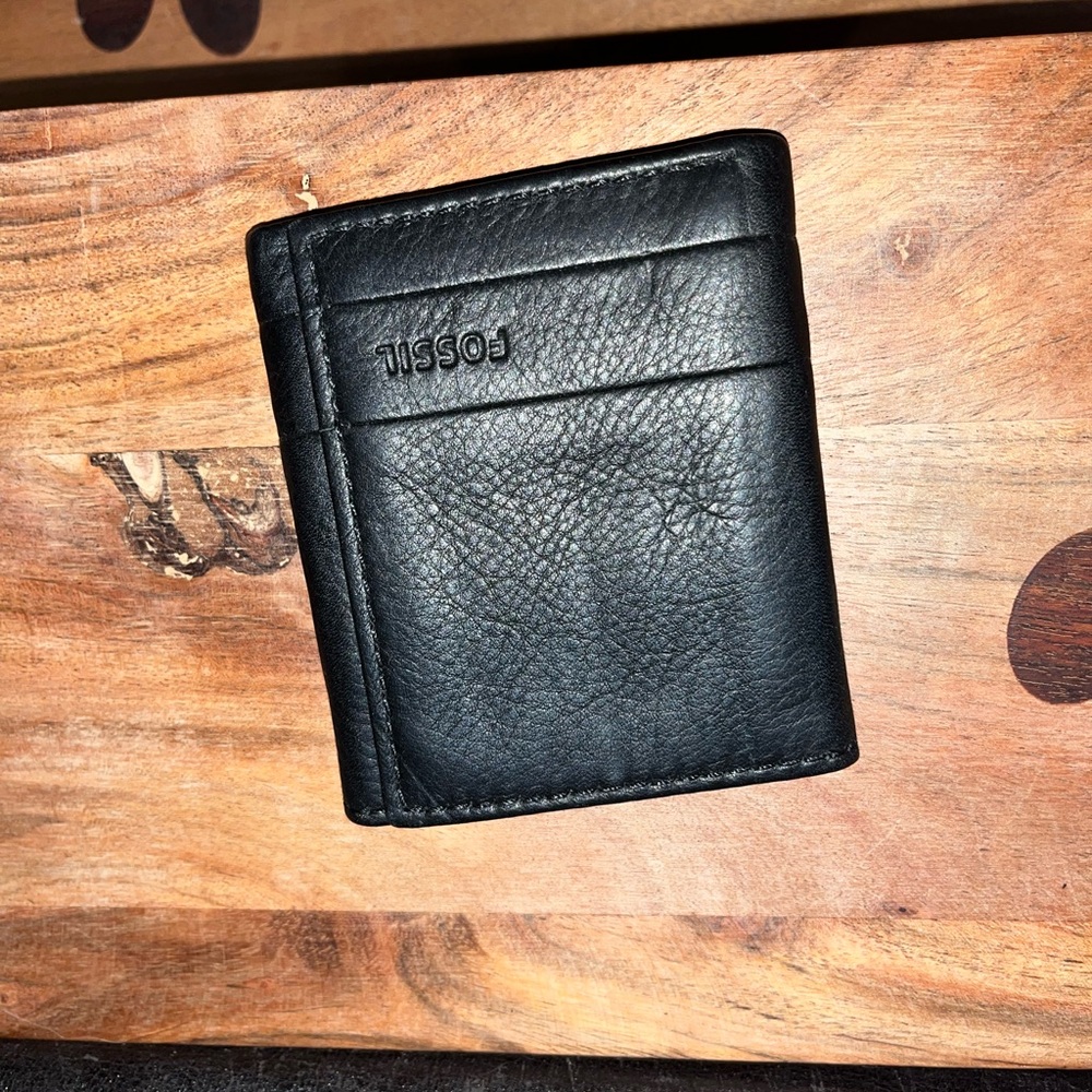 Fossil Black Key & Card Holder Leather Accessory